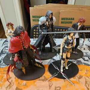 Final Fantasy VII Advent Children Action Figures Lot of 5 Play Arts Loose